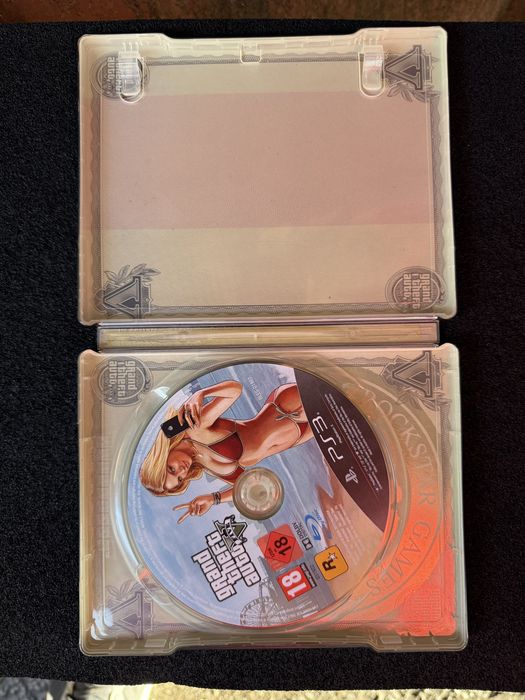 grand thert auto v ps3 steelbook