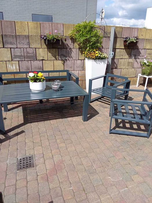 Nowoczesne meble ogrodowe- Komplet