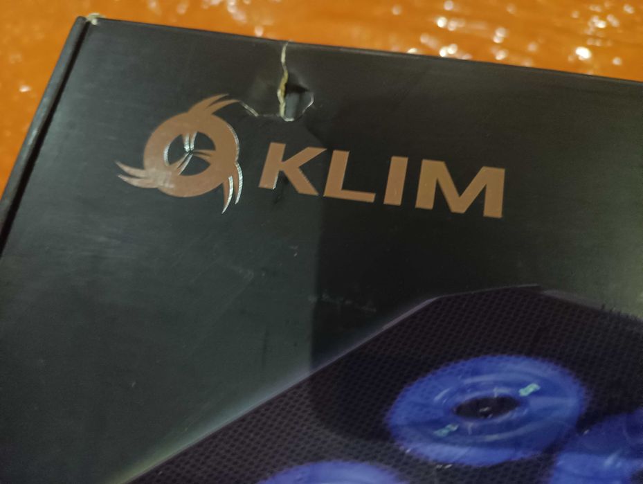base / cooler para portátil Klim V8 novo na caixa