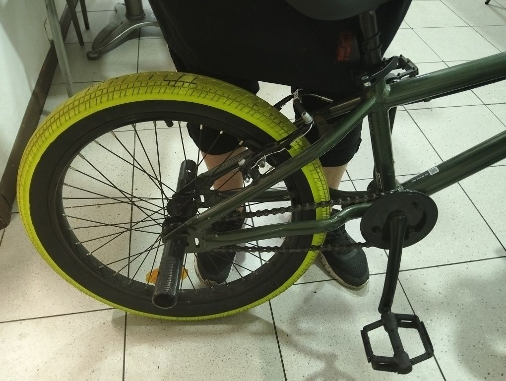 Bicicleta BMX roda 20