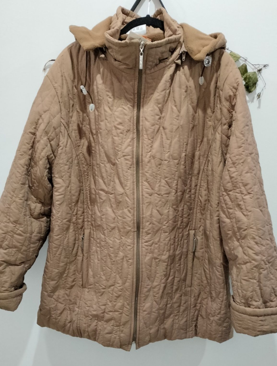 Damska kurtka zimowa XXXL
