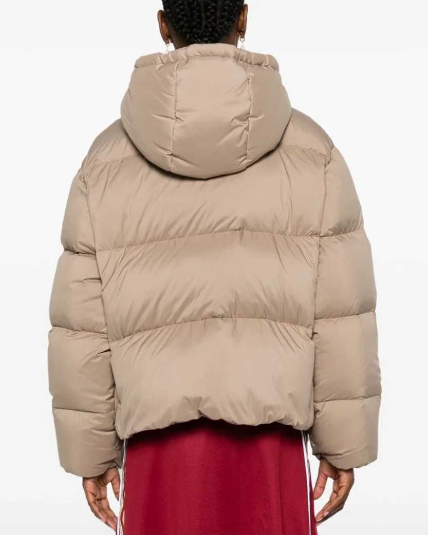 Пуховик Miu Miu Hooded Down Jacket Beige
