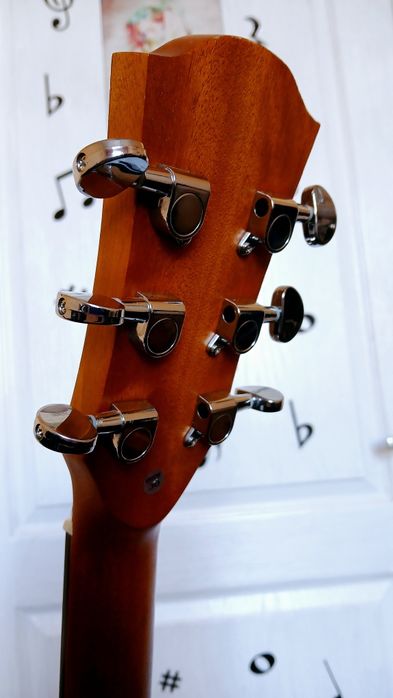 Электроакустическая Гитара Tayste в Новом Состоянии! Чехол в подарок!