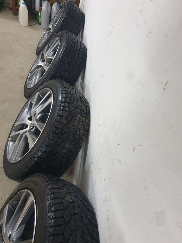 Felgi opony 17  lexus nowe opony zimowe