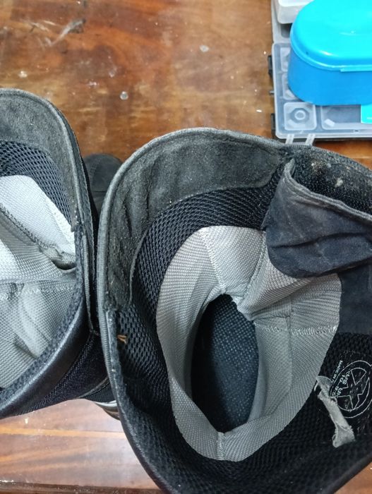 Botas de mota quase novas