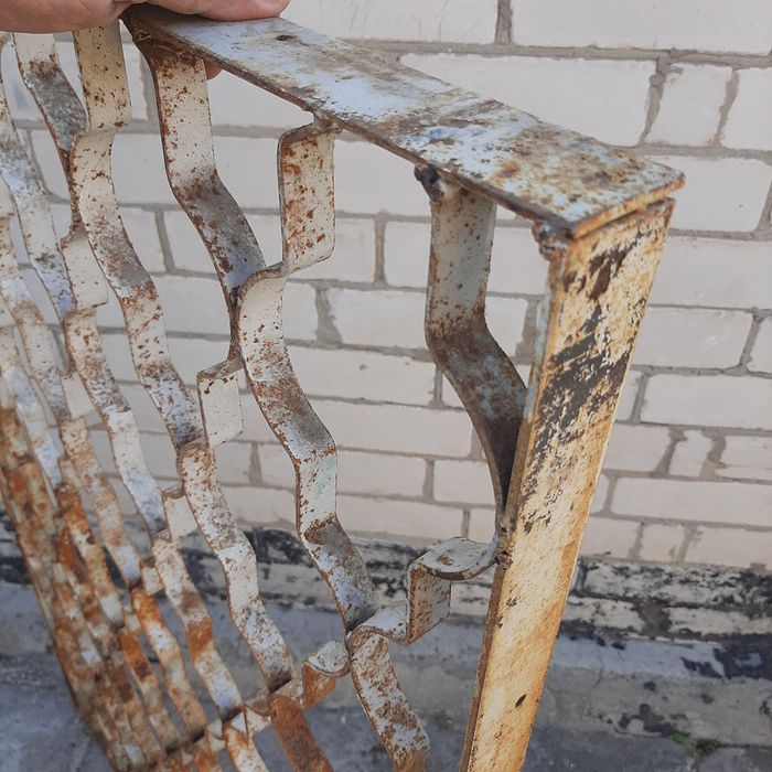 Решетка оконная.  Решетки металлические на окна.  4 шт. Б.У