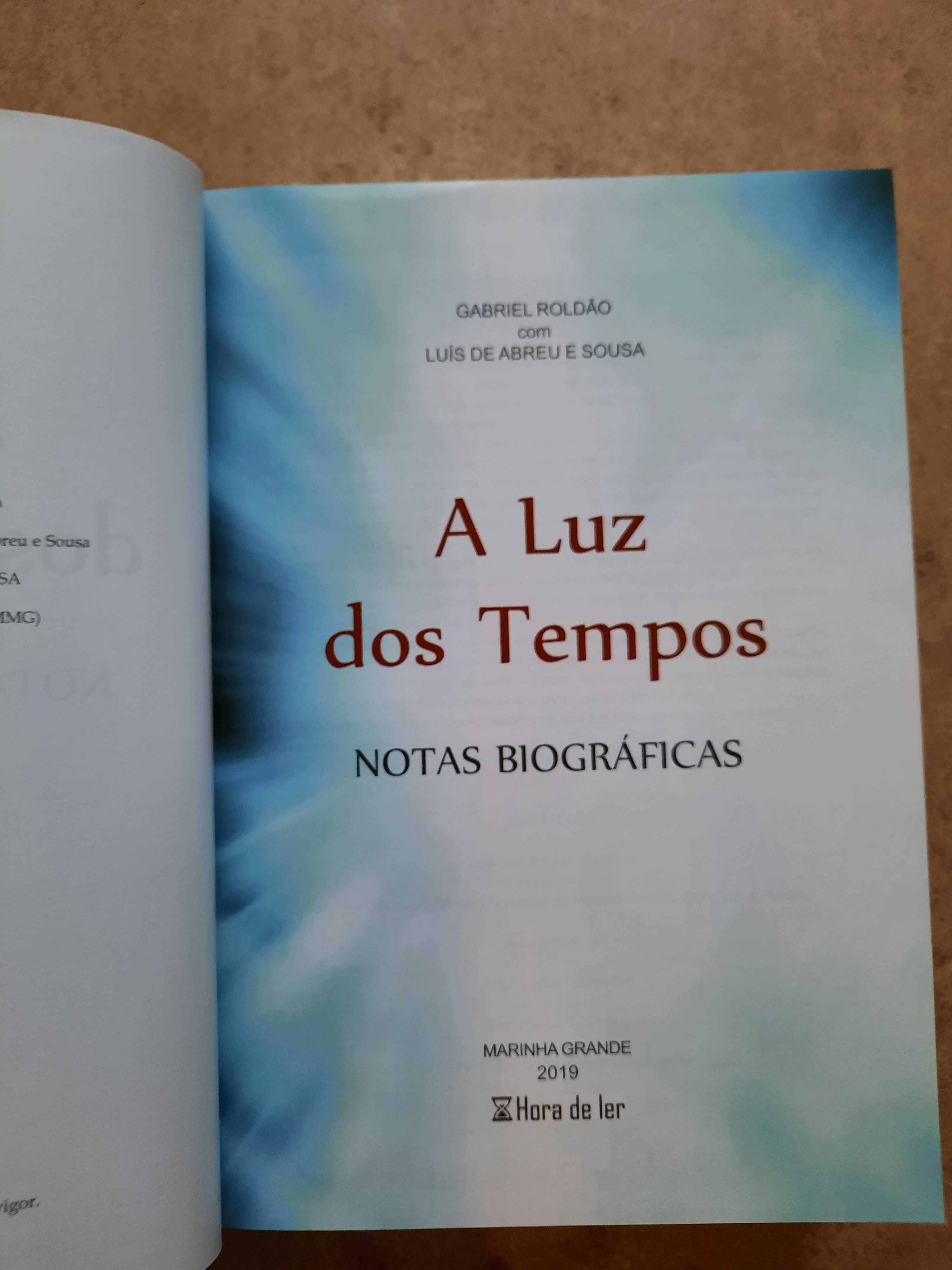 A Luz dos Tempos Notas biográficas Marinha Grande (portes grátis)