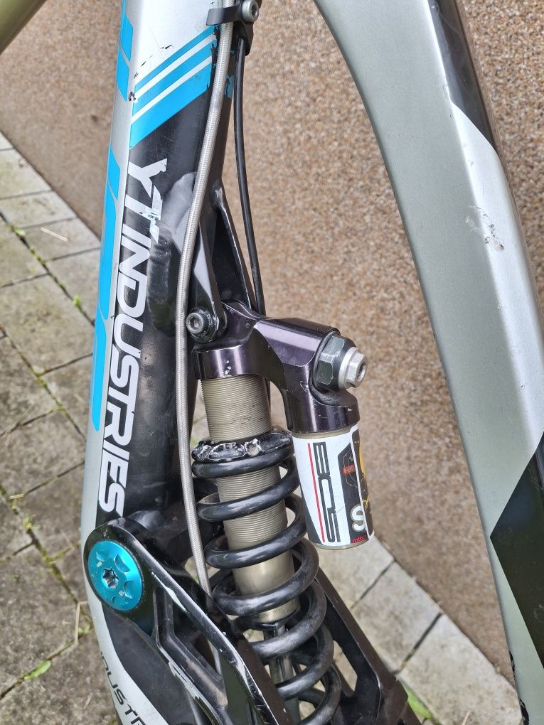 Yt tues 2014 M 26"