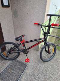 Rower BMX czarno-czerwony