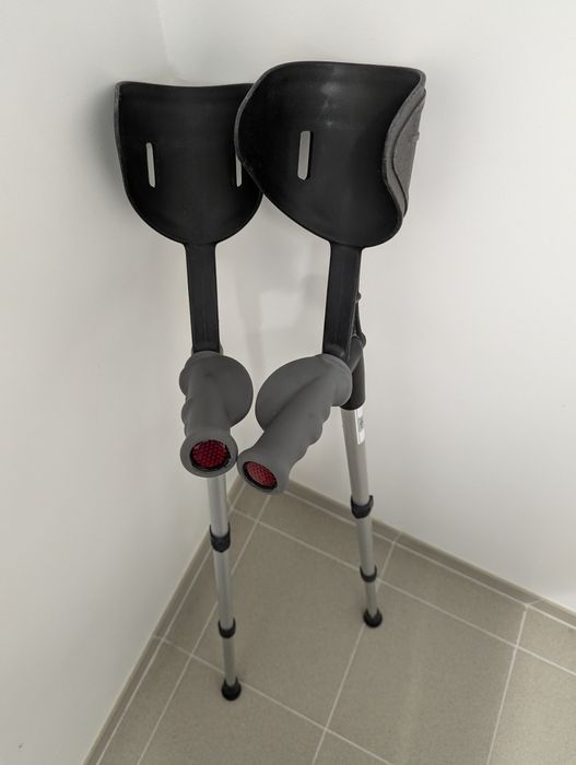 Ergonomiczne kule łokciowe / inwalidzkie / rehabilitacyjne