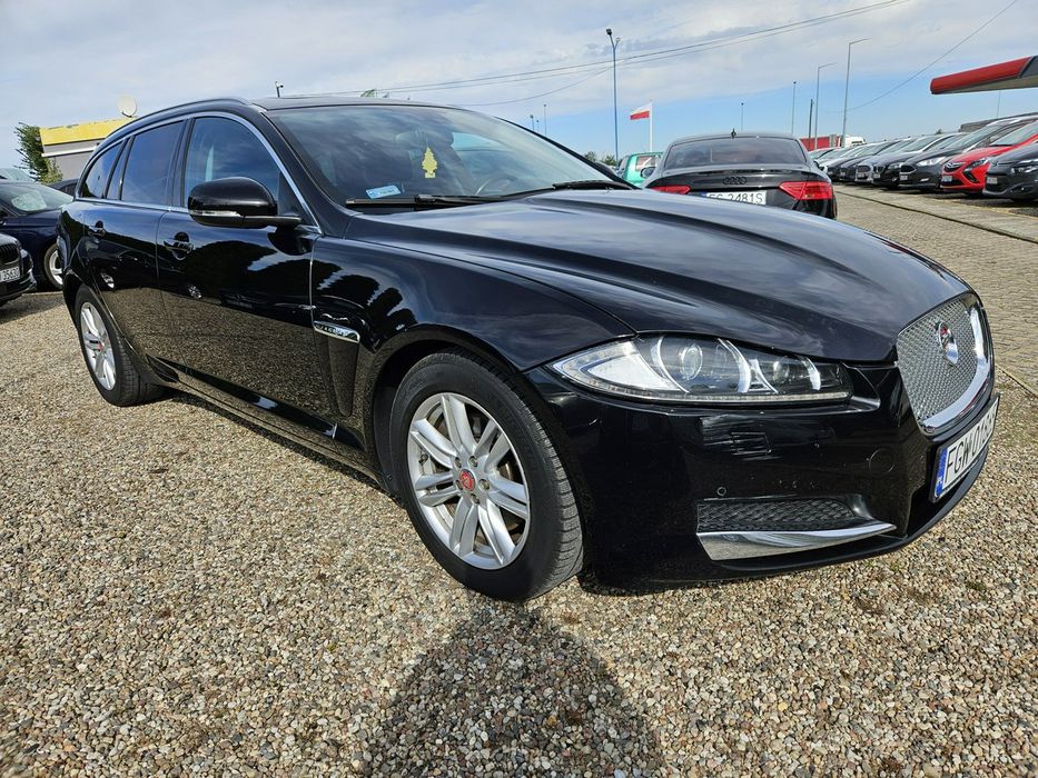 Jaguar XF 2,2 diesel 200 KM Automat nawigacja
