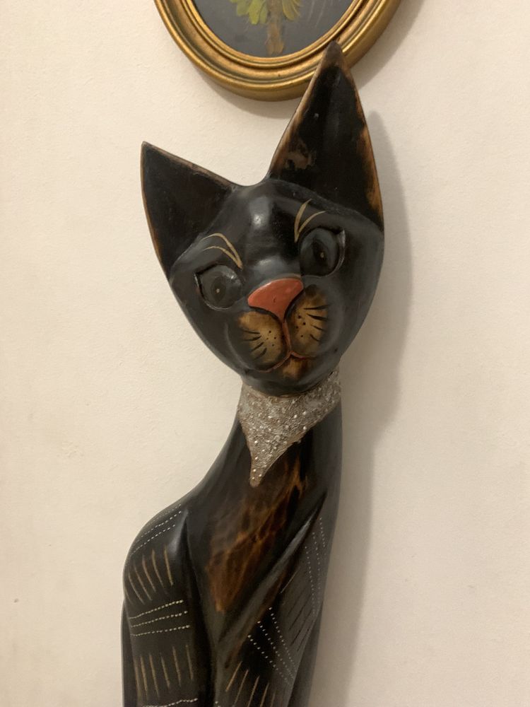 Decoração gato de madeira