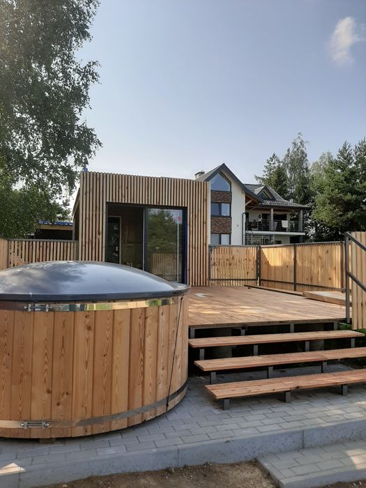 Żubr apartamenty & Restauracja |jacuzzi, paintball, sauna|