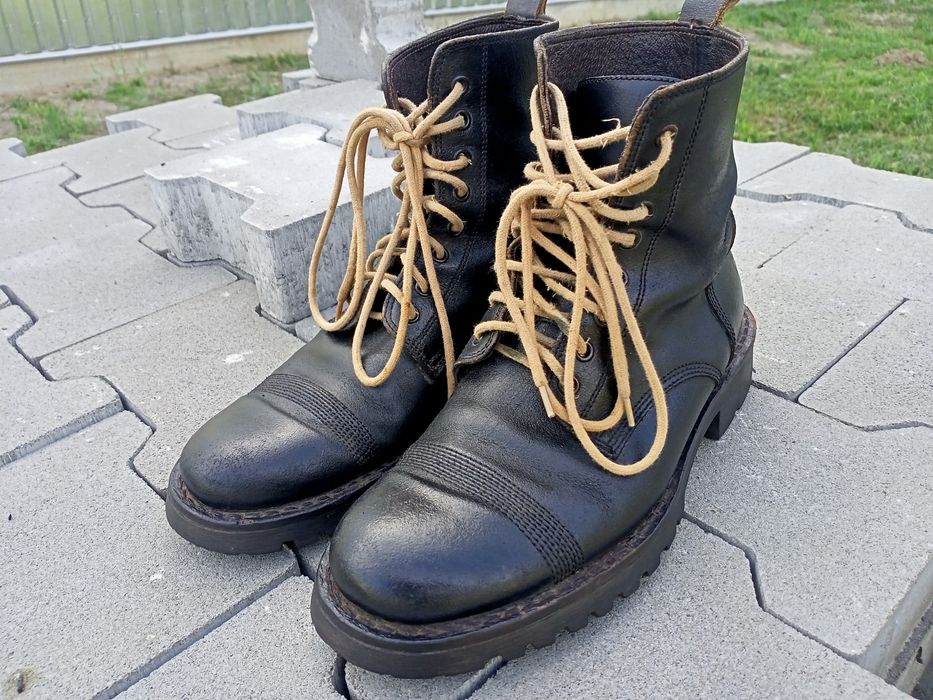 Продам ботинки (берцы)