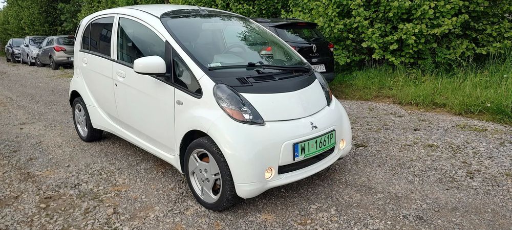 Mitsubishi i-MiEV elektryk salon polska