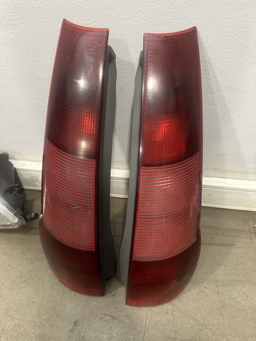 Farolins traseiros fiat punto 96