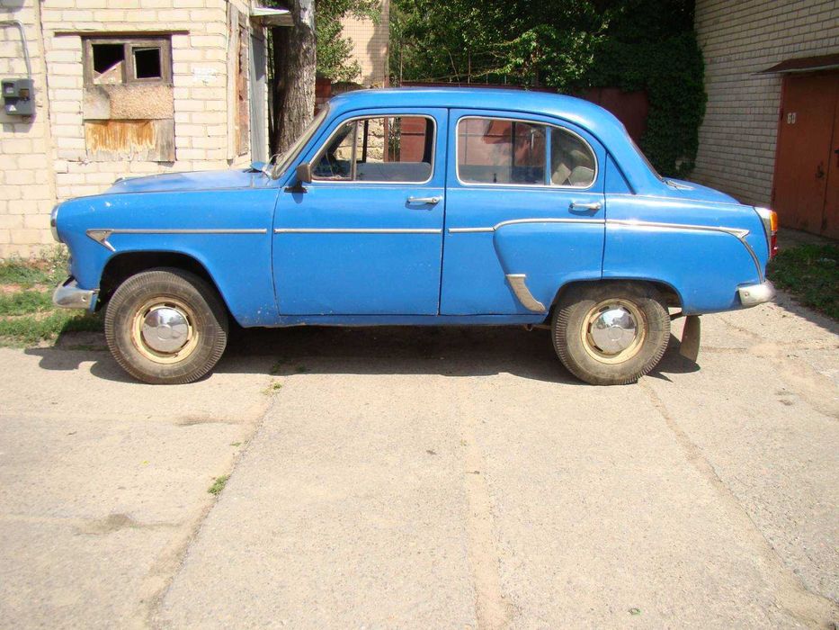 Машина Москвич -403