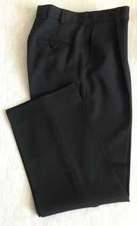 Nowe, czarne, męskie spodnie dla szczupłego chłopaka, mężczyzny, r. 48
