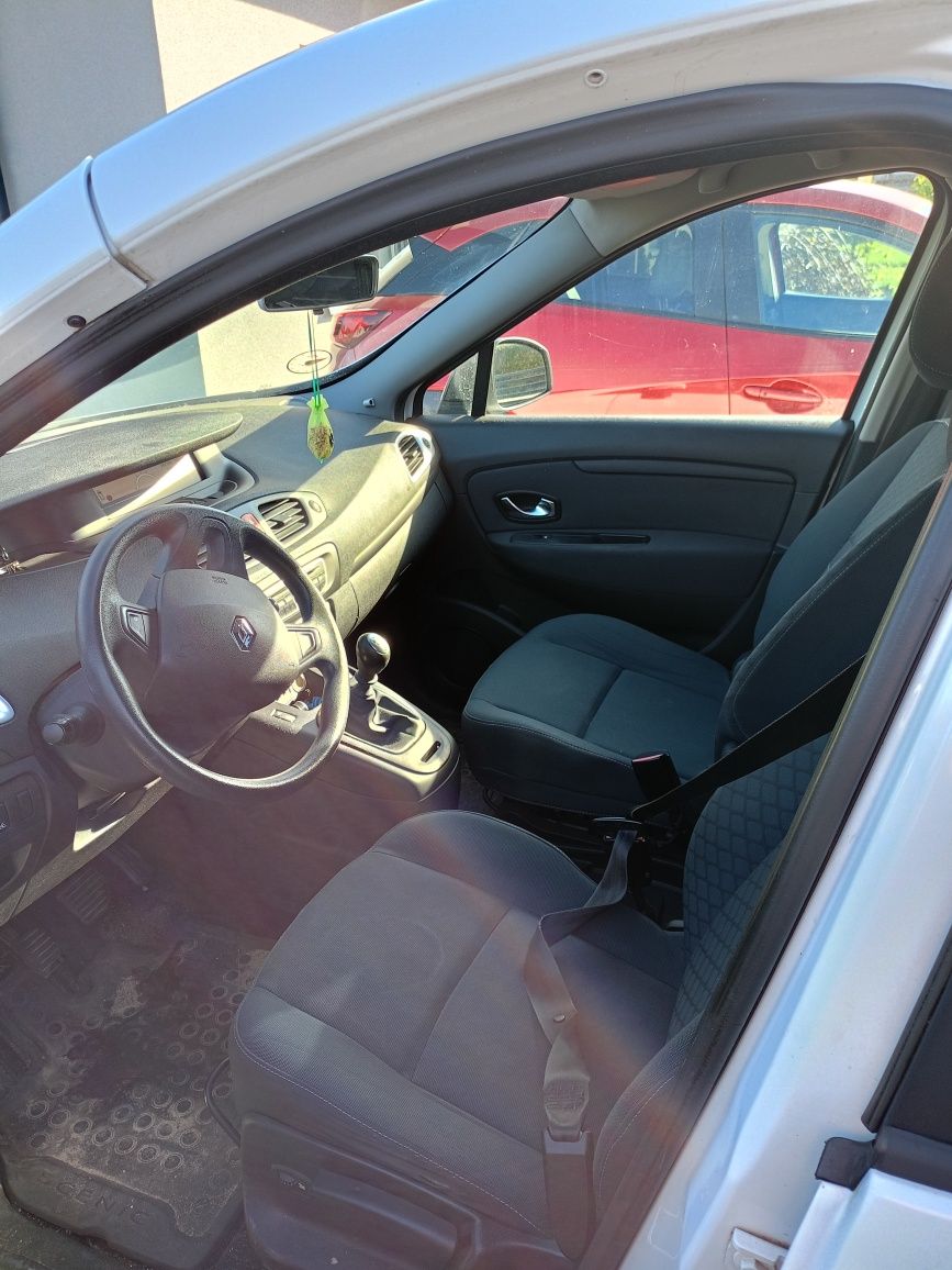 Renault scenic III 2011r 1.5