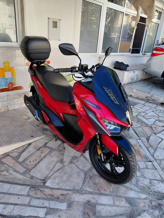 Vendo Moto Sym 125 Jet Revisões em dia na Concessionária 16200 km