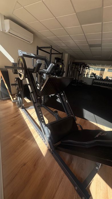 Leg Press/Hack Squat