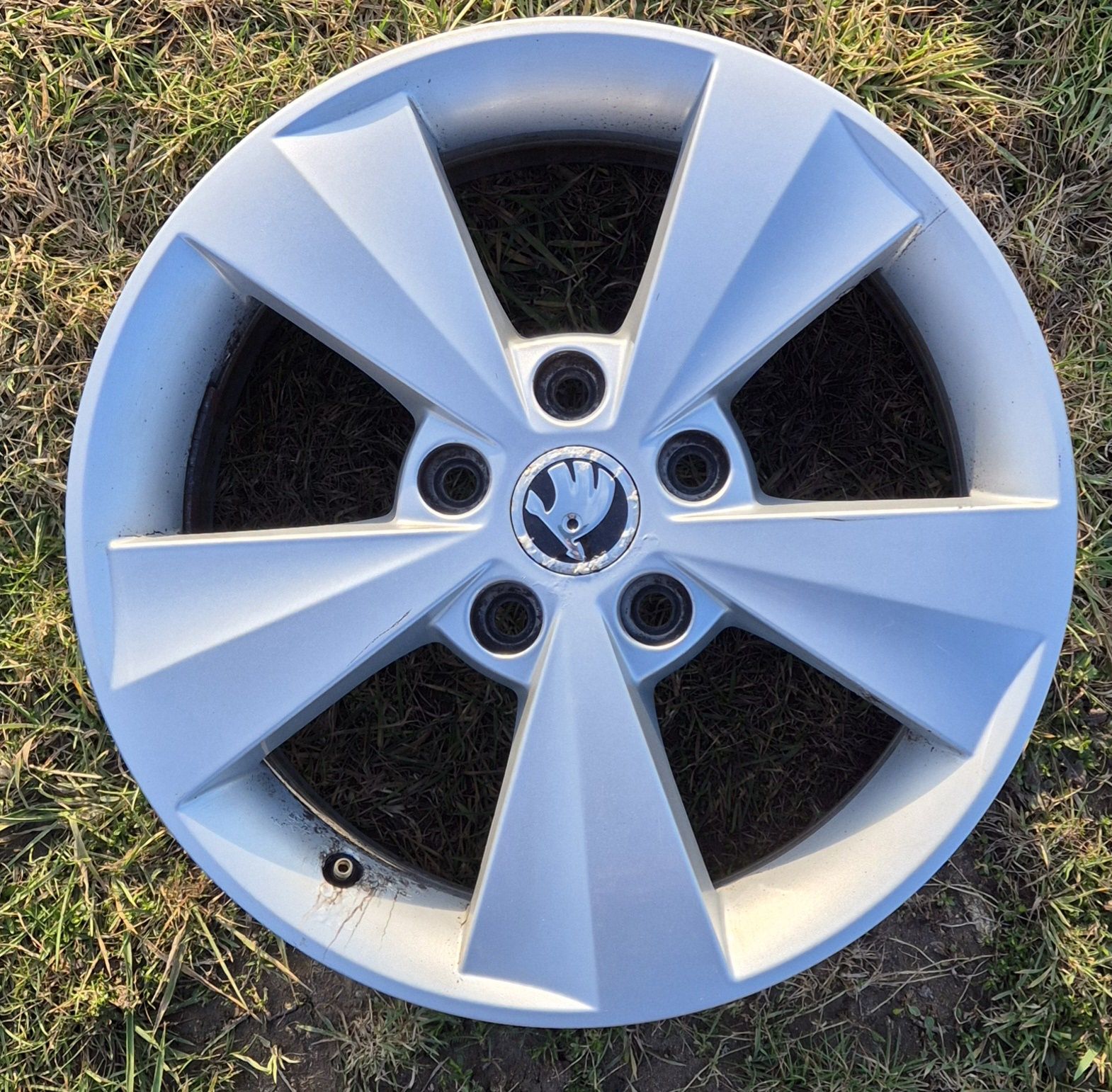 Alufelgi Skoda 16'  komplet rozstaw 5x112