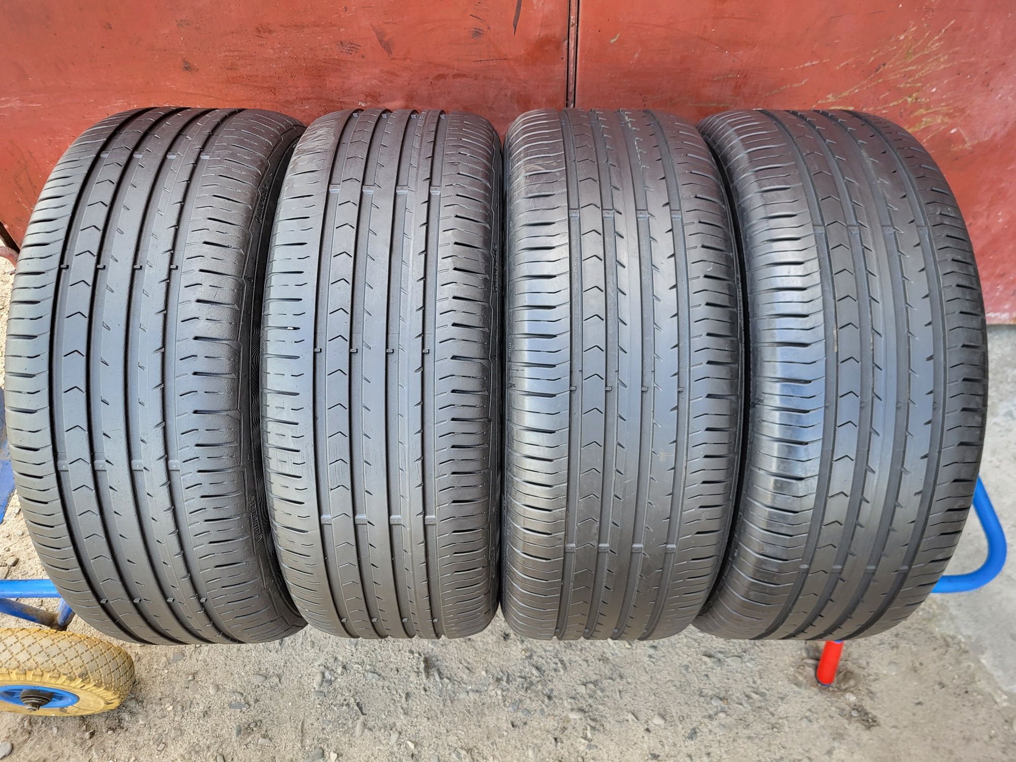 225/55/17 R17 Continental ContiPremiumContact 5 4шт ціна за 1шт шини