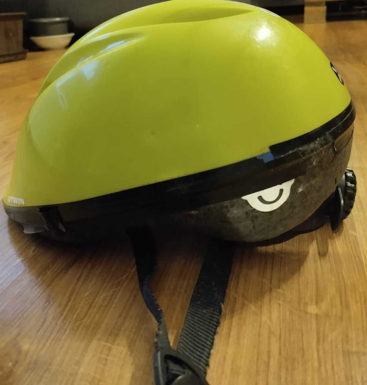 kask rowerowy dla dziecka 5-8 lat; BETWIN