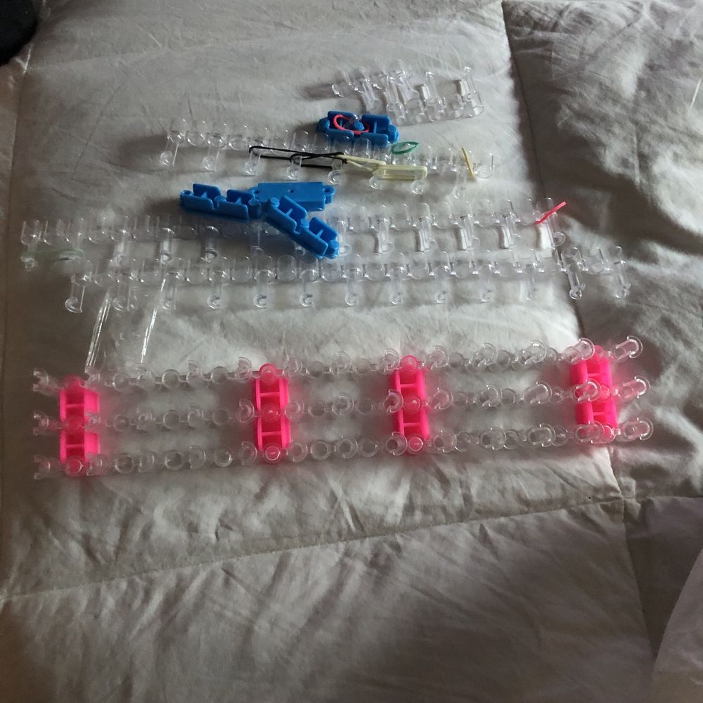 Equipamento para fazer pulseiras mais elasticos