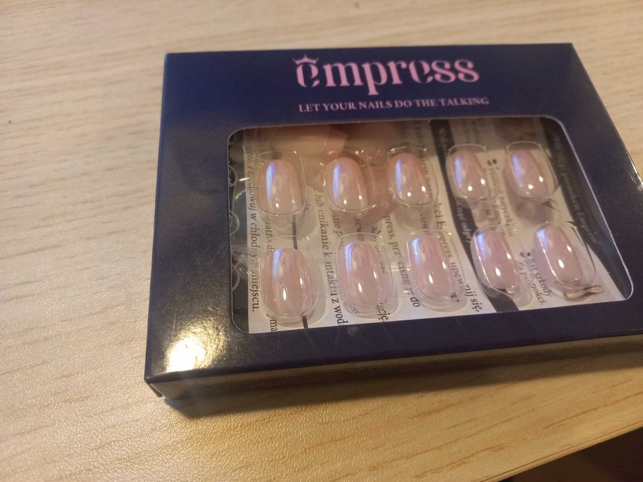 Paznokcie press-on Empress Beauty Pink Bubble Princess krótkie