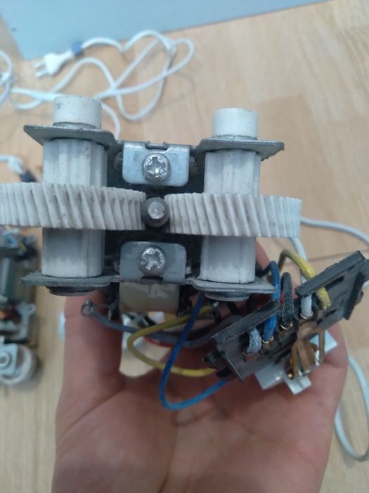 Міксер філіпс запчастини