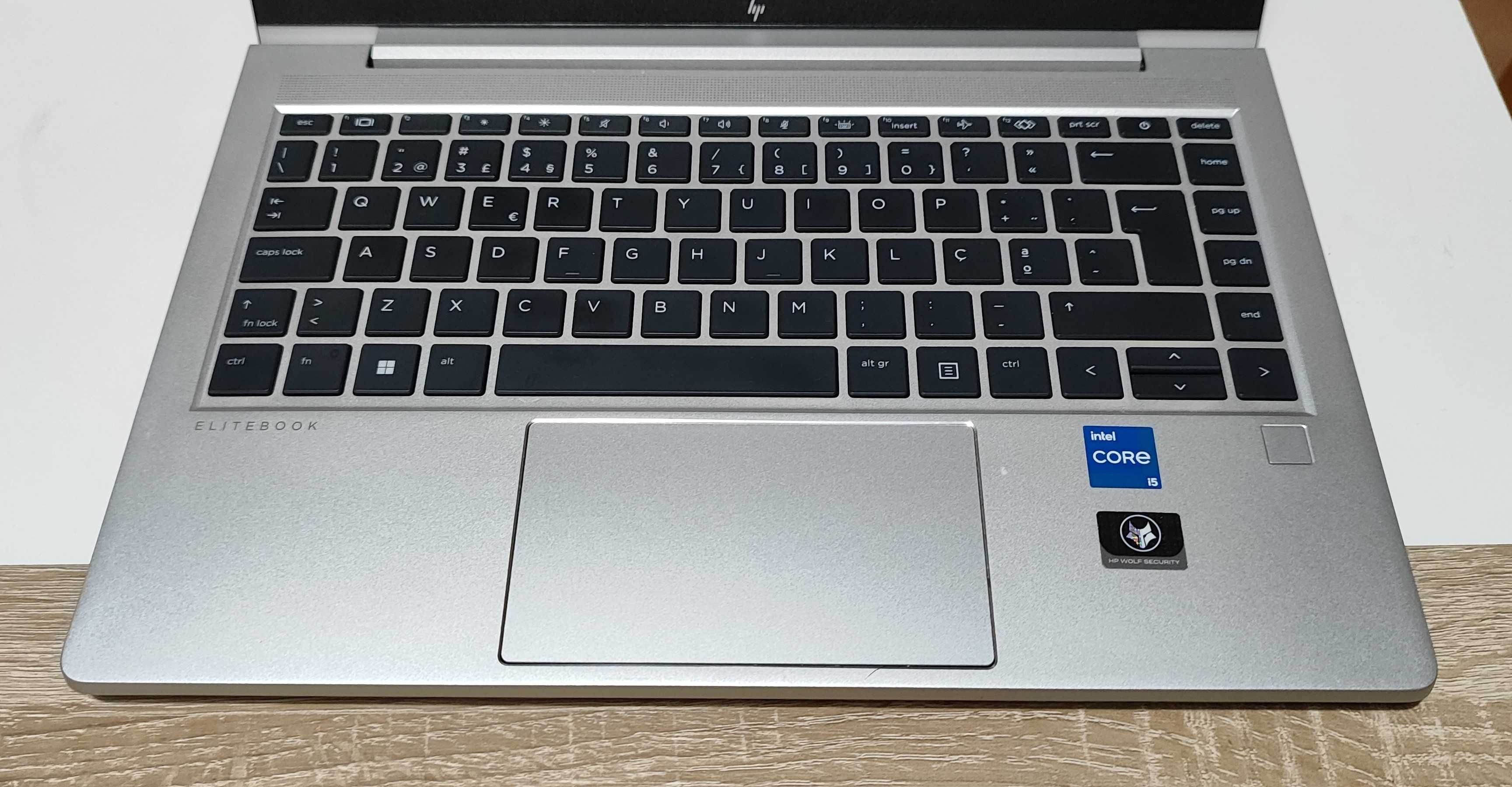 HP Elitebook 640 g9 – Intel i5 1235u – 16 Gb RAM – 512 M2