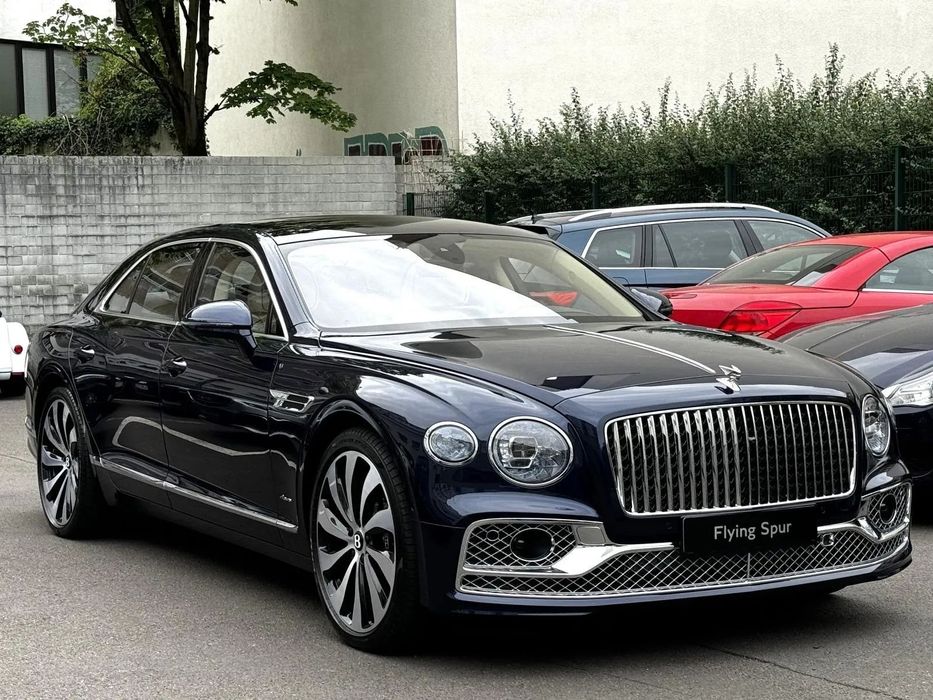 Bentley Flying Spur Bentley Continental Flying Spur Hybrid 544 KM 2023 r