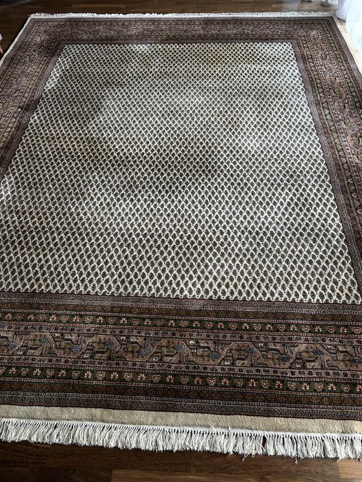 Tapete oriental indiano,em pura lã feito à mao,original,lavado.305x250