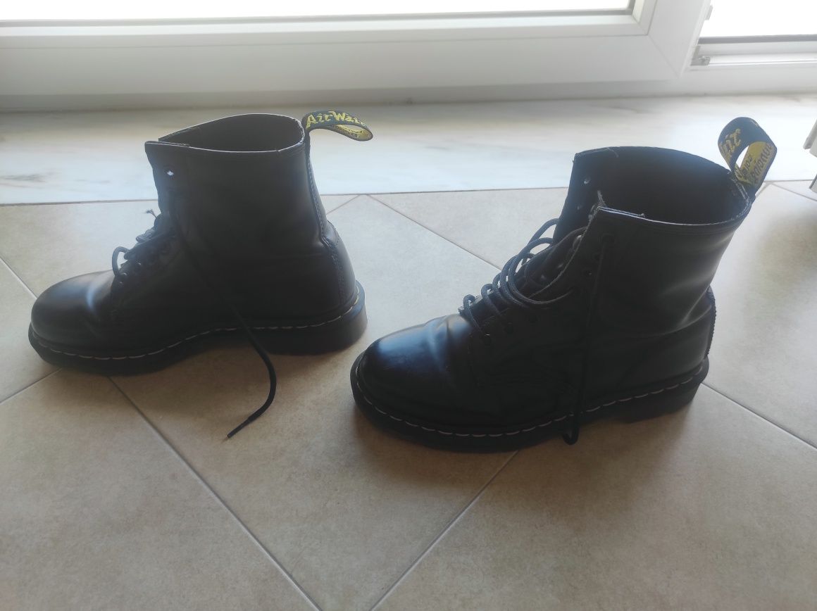 Botas Dr. Martens 1460 Preto