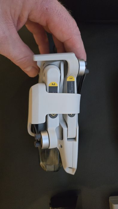 DJI Mavic Mini Fly More Combo – 3 baterie, torba, pełen zestaw – stan