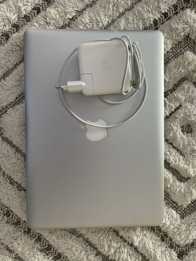 Macbook Pro (2012) - sem disco rigido