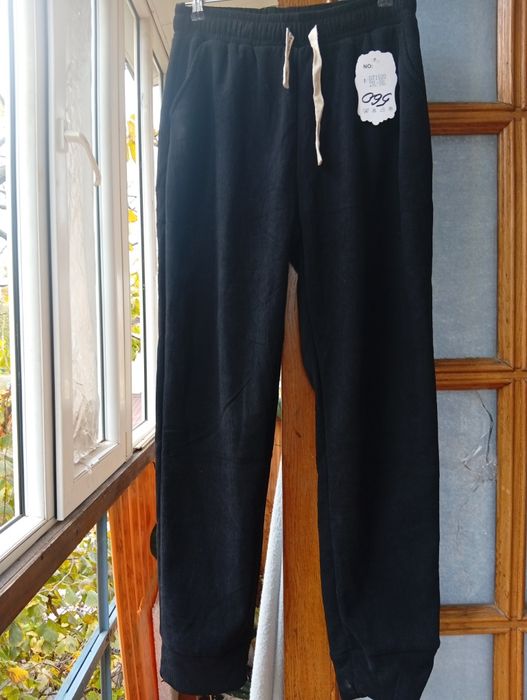 Брючки вельвет Турция, на утеплителе новые