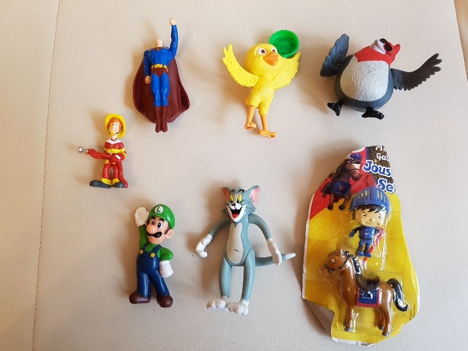 Figurki Rio Rycerz Mike kot Tom Mario Bros Superman Kudłaty zestaw