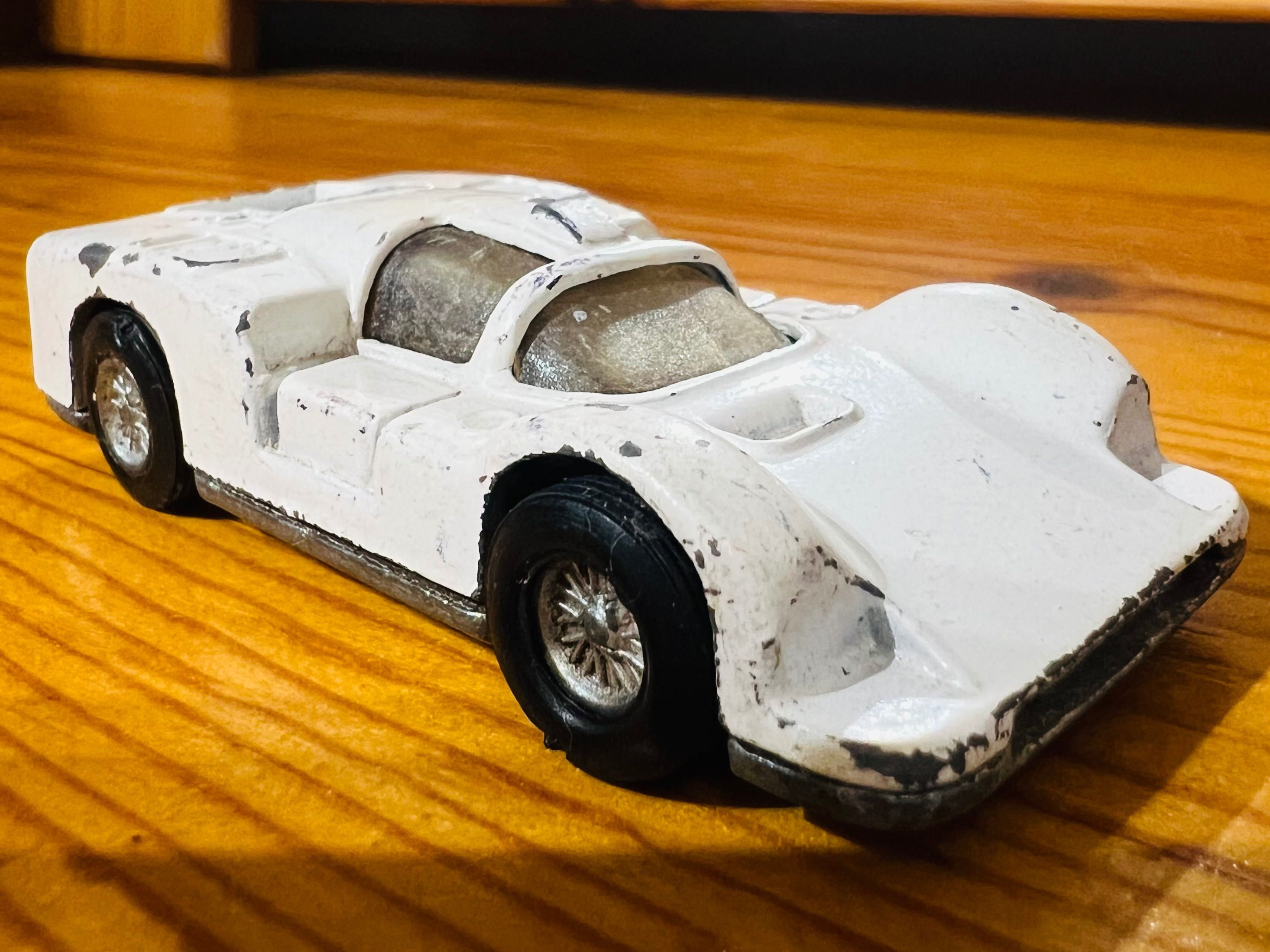 CHAPARRAL 2F N 802 Speedy Made in Italy F1 Auto Model Unikat