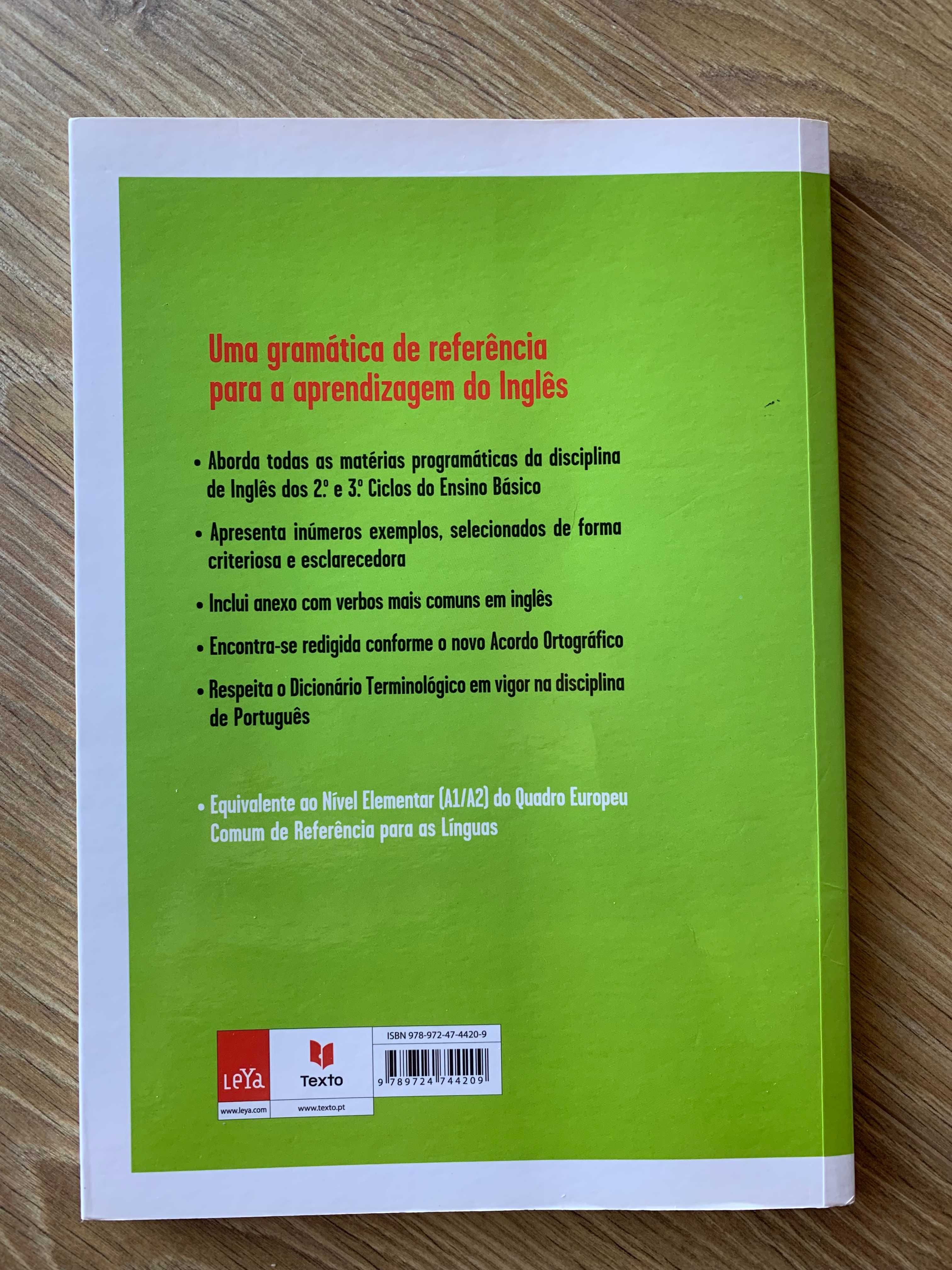 Livro Escolar "Gramática de Inglês de 2º e 3º Ciclos" Nível A1/A2