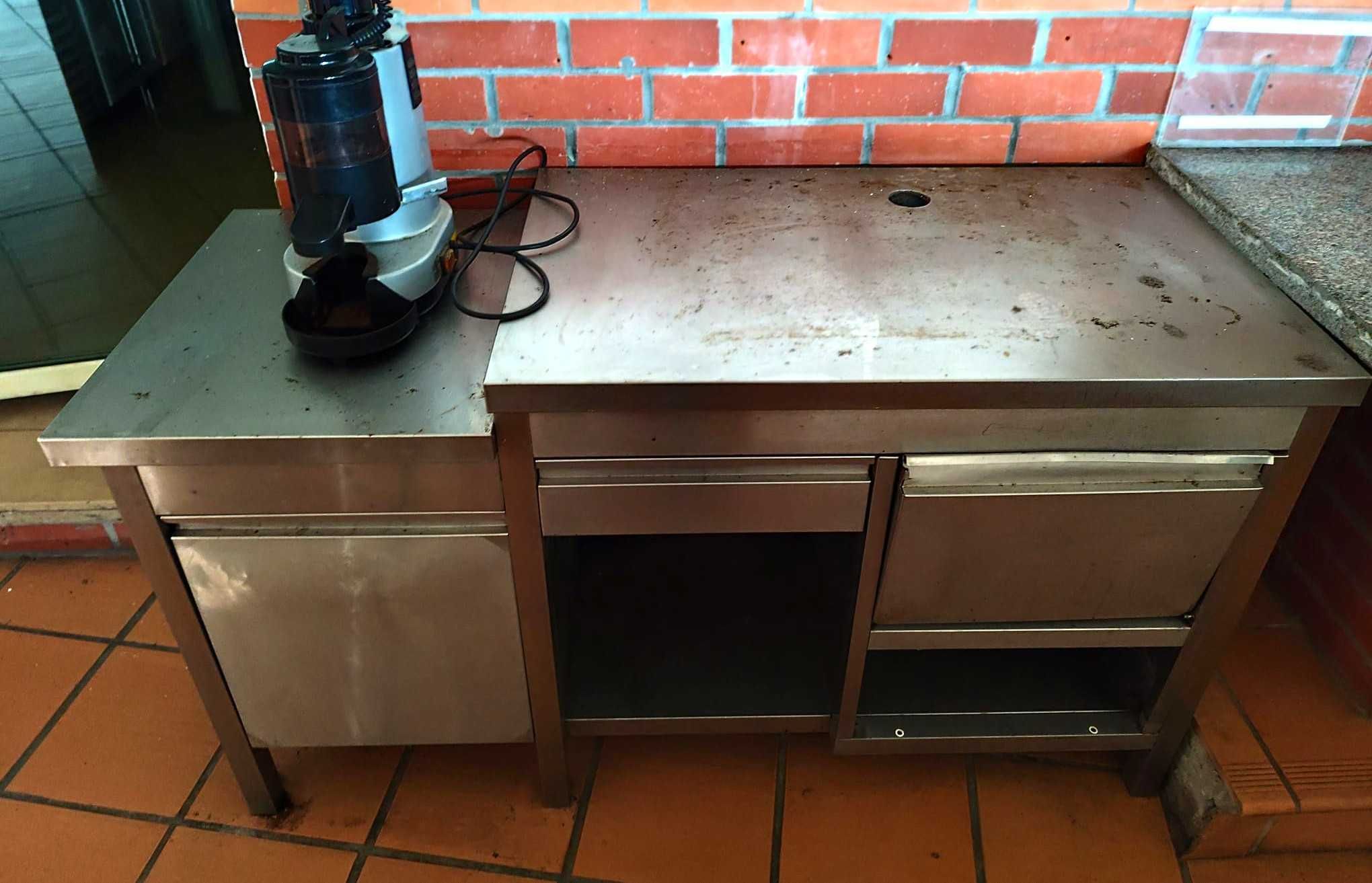 Conjunto de Equipamentos em Inox Cozinha Profissional