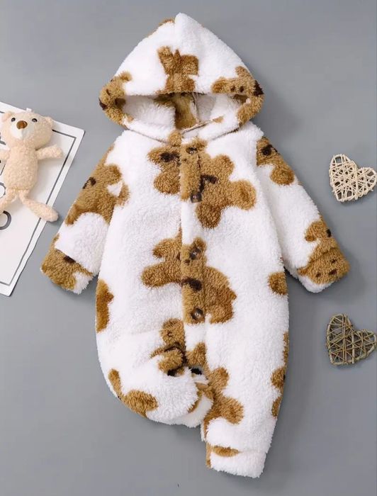 Дитячий комбінезон для новонароджених. Теплий та якісний