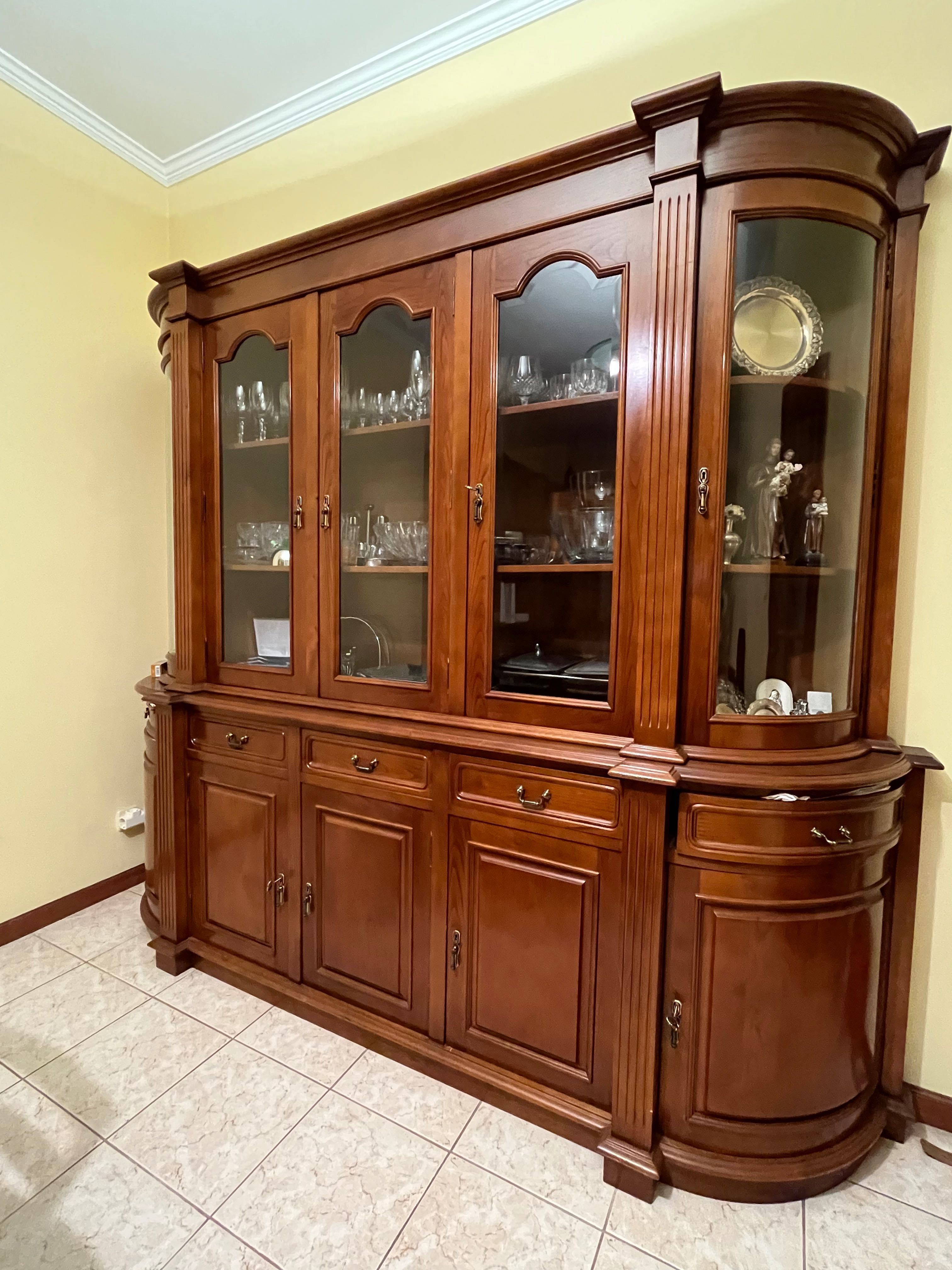 Móvel de sala + mesa de jantar, madeira de Nogueira Natural novo