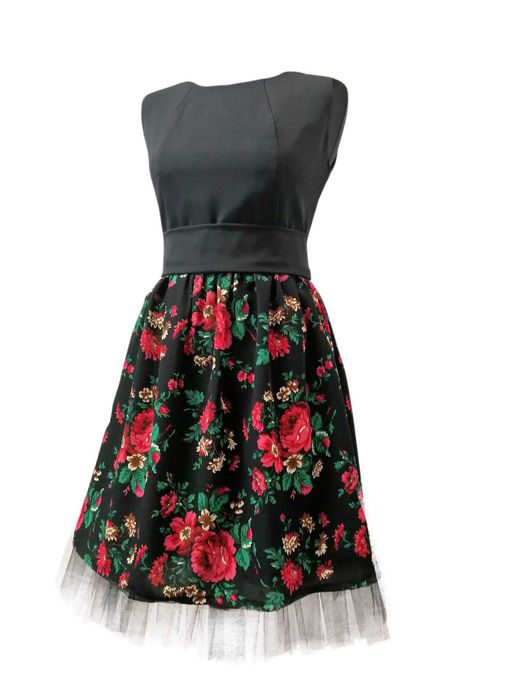 sukienka góralska,folk, kwiaty tiul