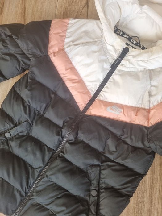 Kurtka zimowa nike dla dziewczynki rozmiar 146/152