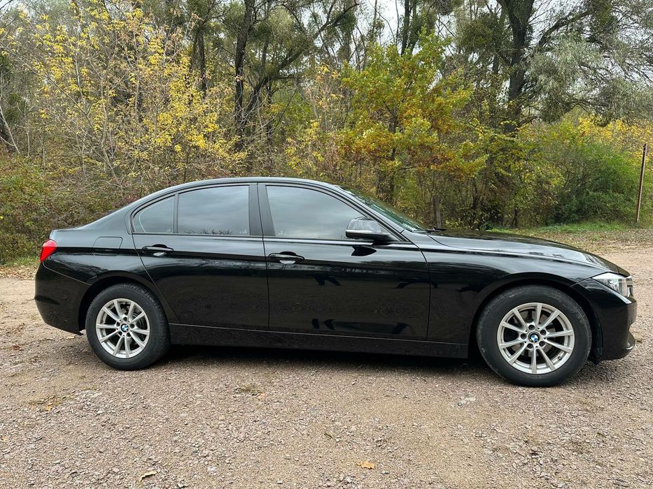 Продам BMW 316d F30