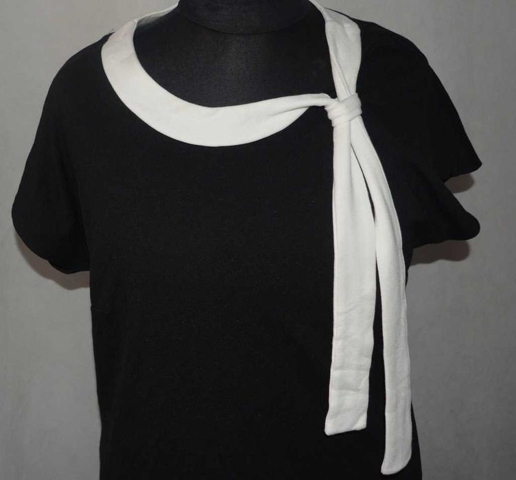 Elastyczna sukienka Alba Moda 44/46