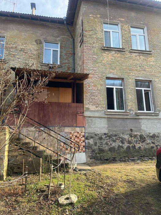 Продаж квартири в Сутисках, приємна ціна! Біля озер та лісу!