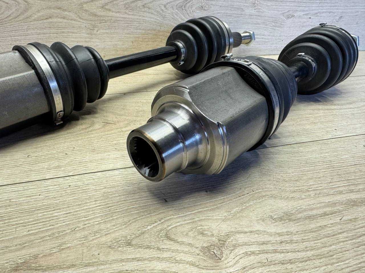 Піввісь полуось вал привід Fiat Freemont Dodge Journey Avenger Фримонт